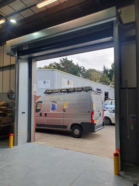 Dynamic Roll Speed Door