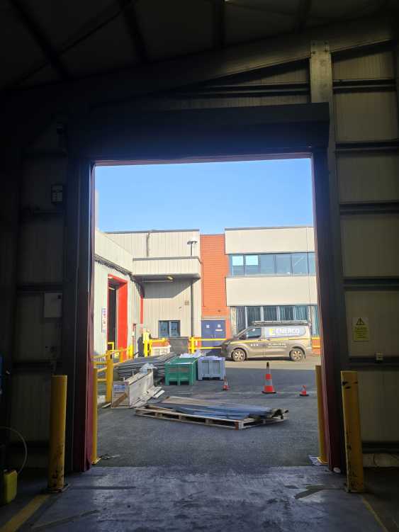 London High Speed Door