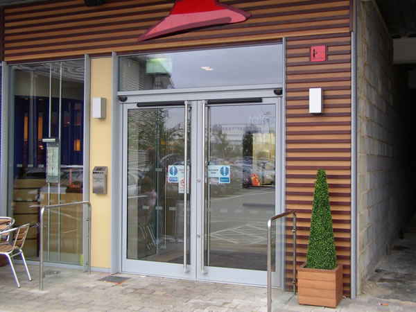 DELTA GLAZE ALUMINIUM